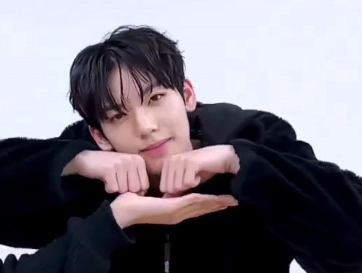 图怎么裂了! qaq